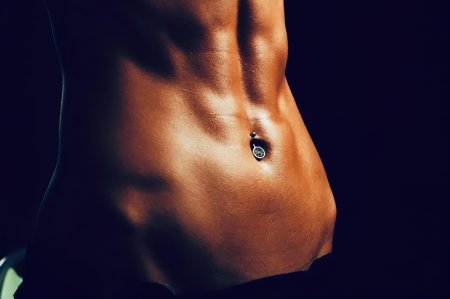 Женские животики