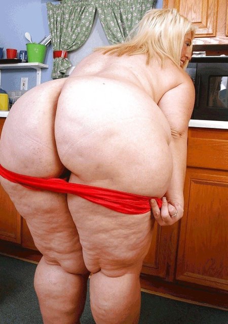 Толстые целлюлитные ляжки