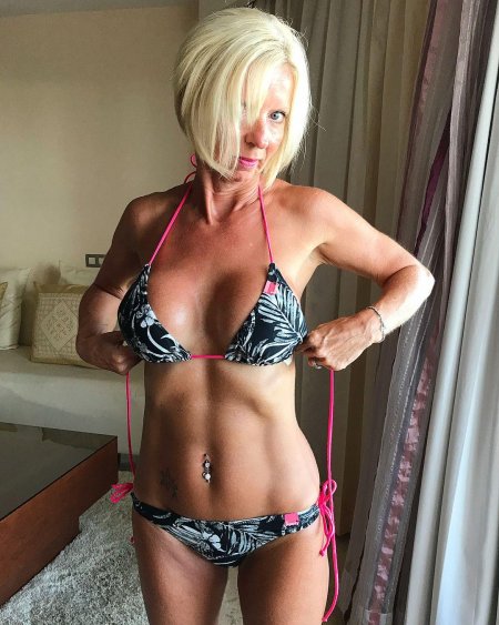 Женщина которая