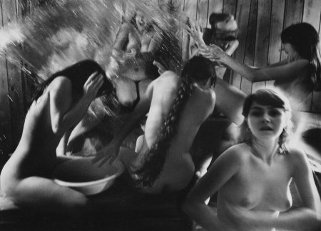 А зори здесь тихие 1972 сцена в бане