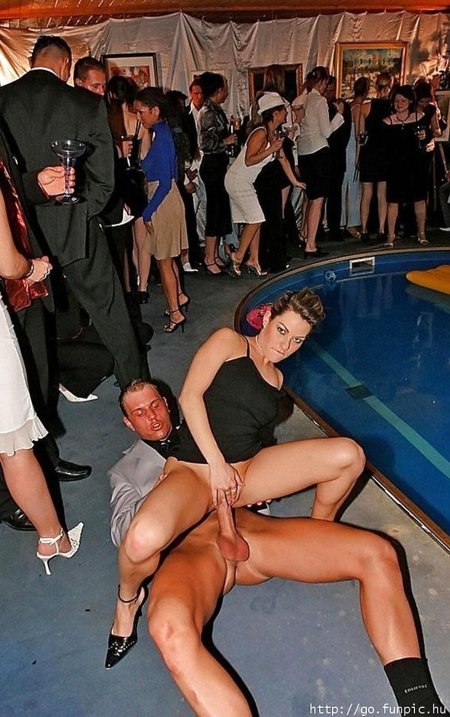 Порно на публике