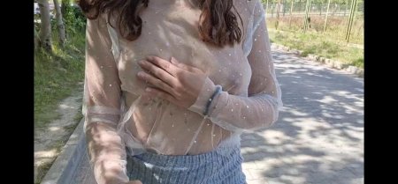 Прозрачная блузка