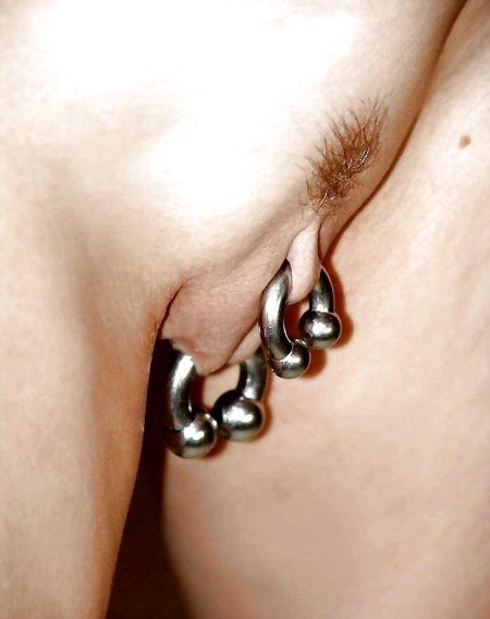 Женский интимный пирсинг