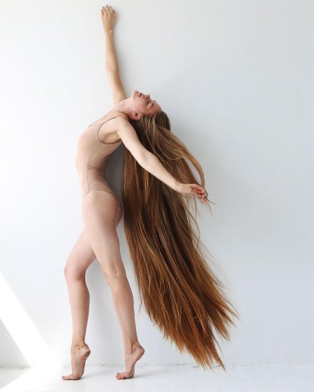 Длинные красивые волосы