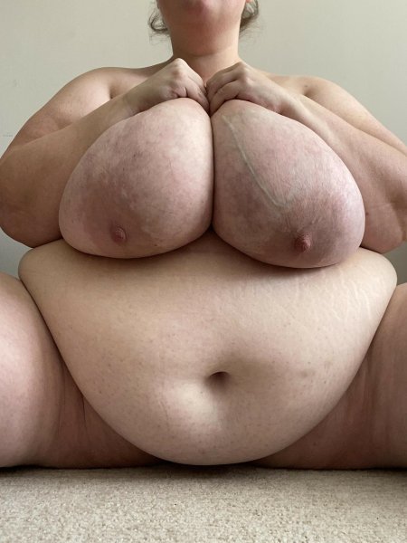 Kaitie cali огромные титьки