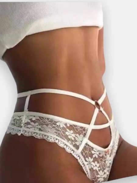 Женские трусы стринги кружевные