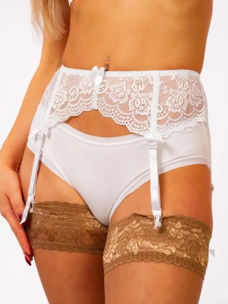 Кружевной пояс для чулок