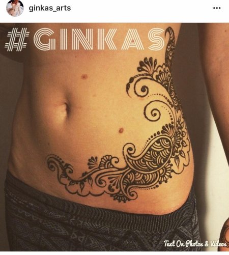 Мехенди на животе