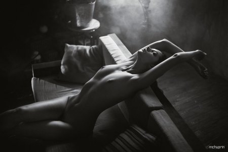 Максим чуприн фотограф ню