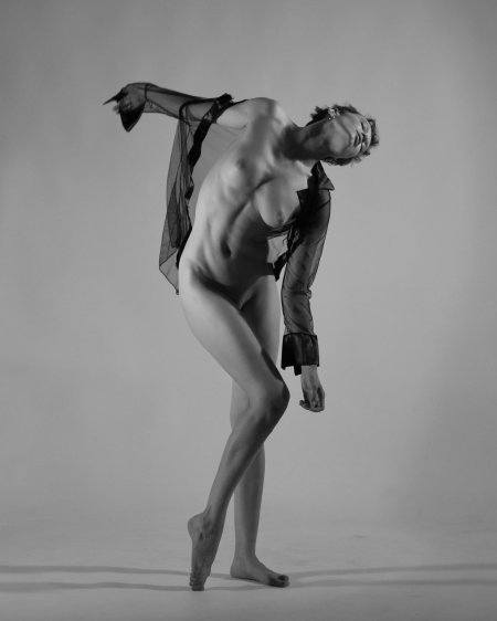 Черно белая эротика