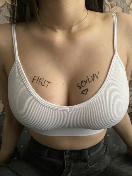 Груди девушек