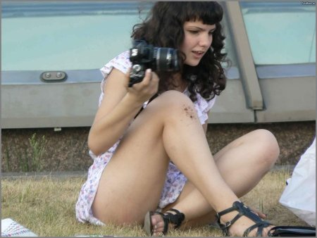 У девок под юбкой