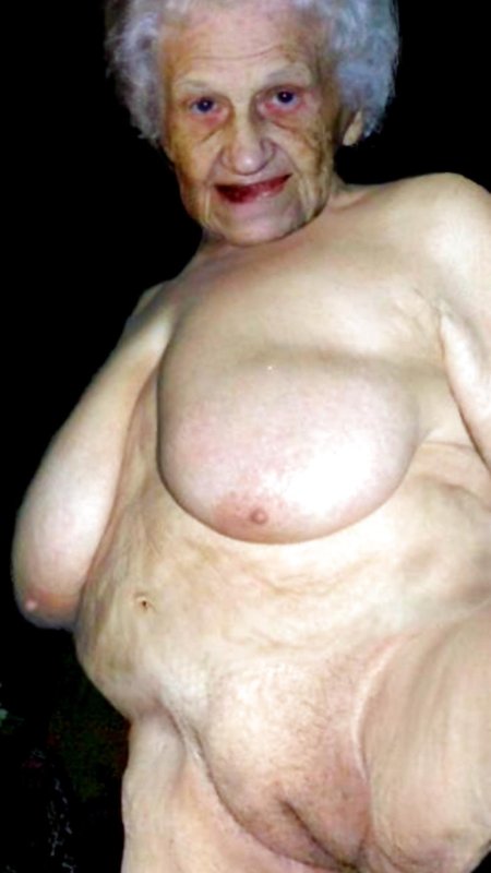Очень старые голые старухи