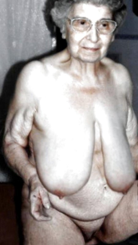 Очень старые голые бабушки