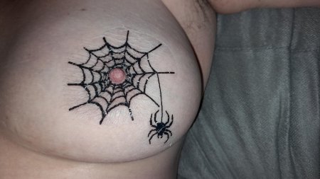 Тату паутина
