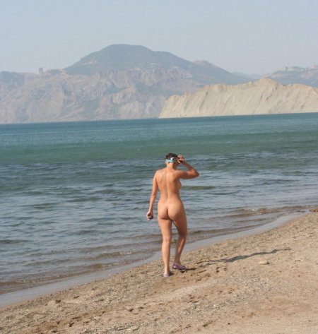 Нудик коктебель лисья бухта