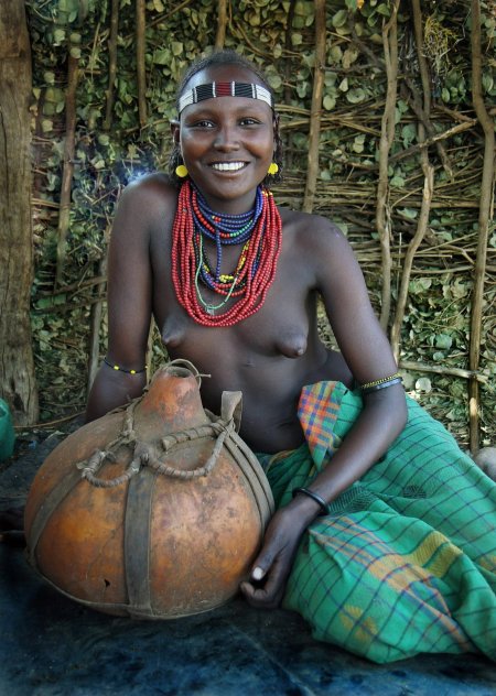 Африканские девушки из племен