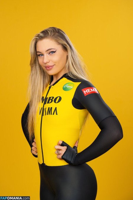 Конькобежка ютта лердам