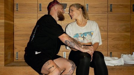 Джейк пол и его девушка