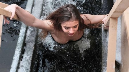 Прорубь на крещение