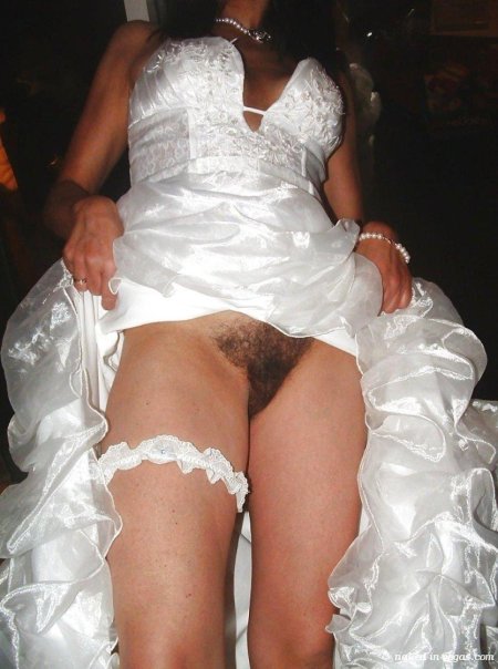 Невеста без трусиков