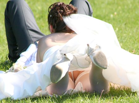 У невесты под платьем