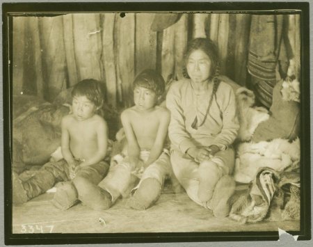 Голые эскимосские женщины