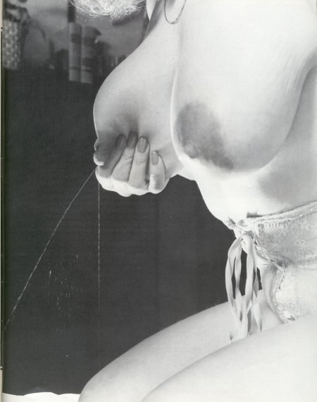 Молоко из сисек ретро