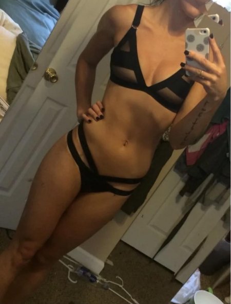 Частные селфи в нижнем белье