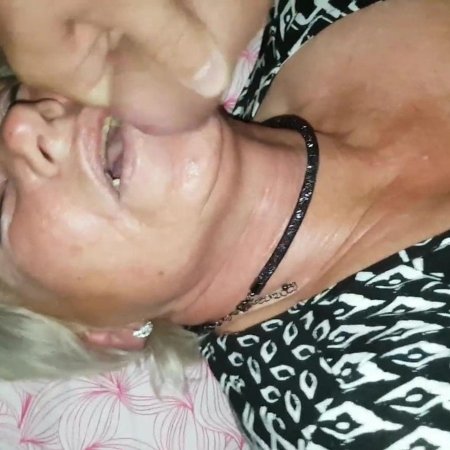 В рот порно