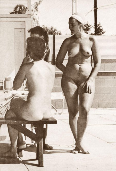 Семейный натуризм ретро