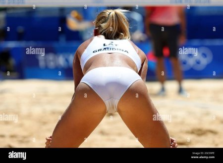 Женский пляжный волейбол