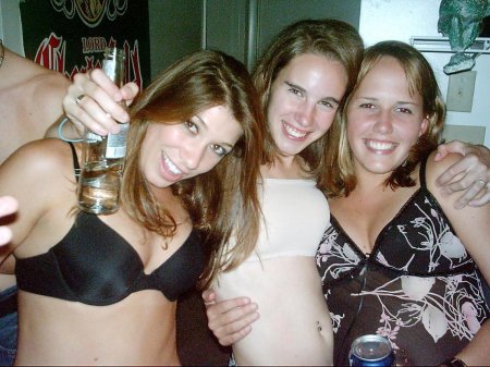 Голые пьяные телки