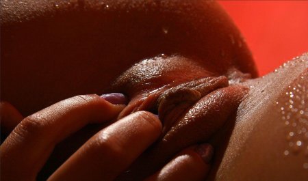 Киски девушек крупным планом