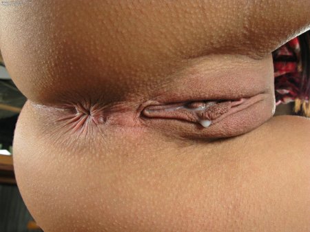 Голые попки крупным планом