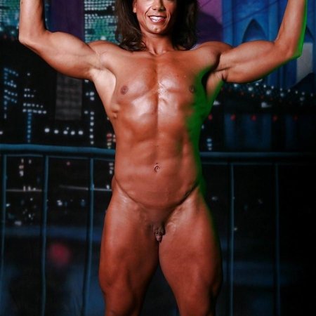 Накаченные голые бабы