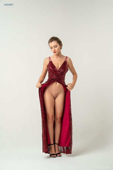 Вечернее платье