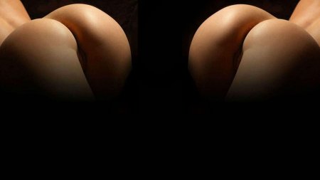 Голое женское тело