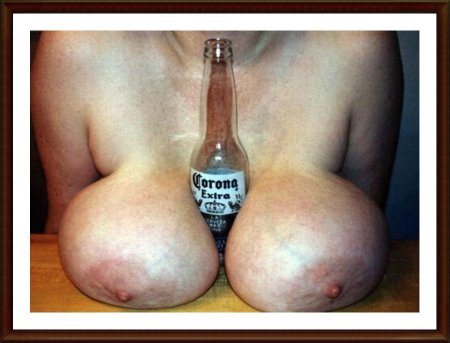 Женская грудь прикол