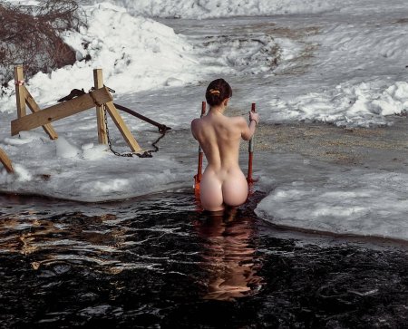 Крещенские купания нагишом