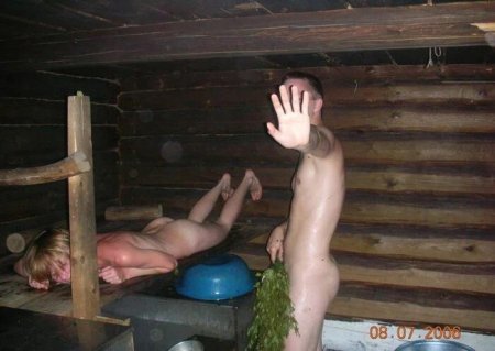 Русские мужчины в бане