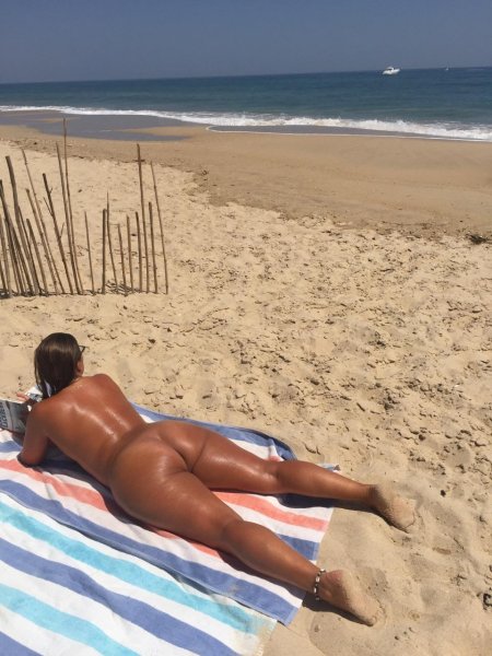 Пляж для голых