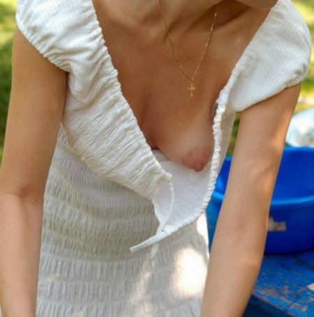 Случайные засветы сисек