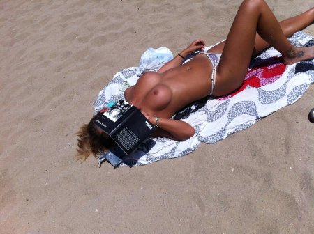 Девушка пляж