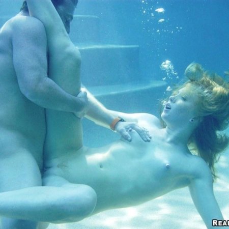 Порно под водой