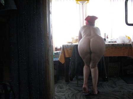 Голые жопы русских