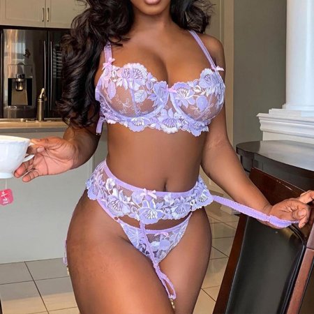 Сексуальное нижнее бельё кружевное