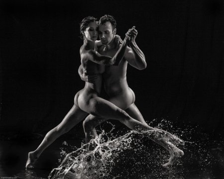 Красивый эротический танец