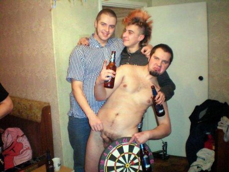 Голые русские парни на вписке