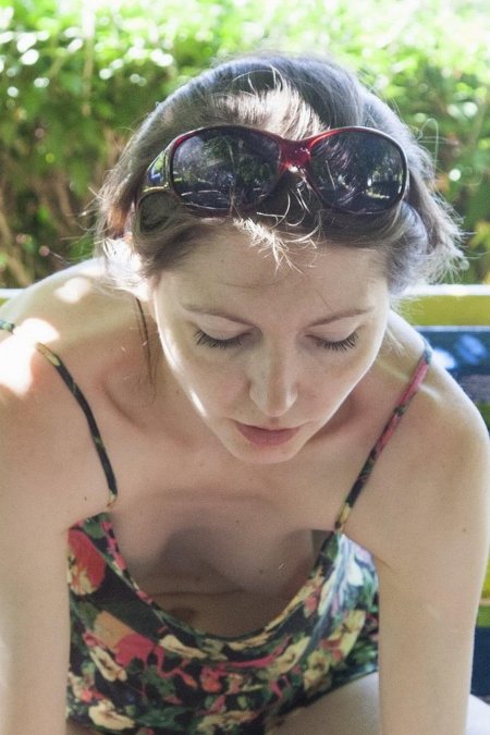 Случайно засветила соски